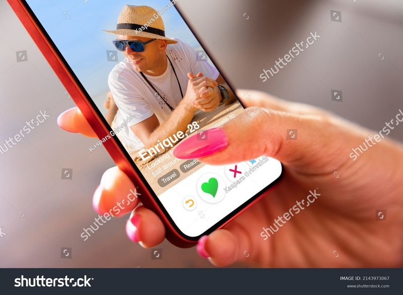 Alonadate A Modern Approach to Online Dating