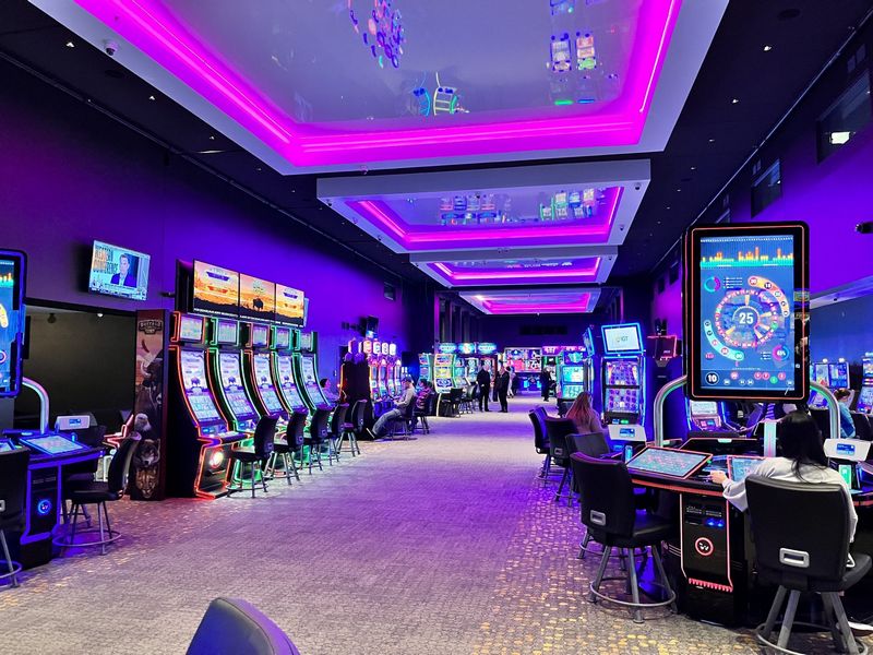 My Straightforward Testimonial of Online Casino Wolinak: What I Suched as and What I Really did not